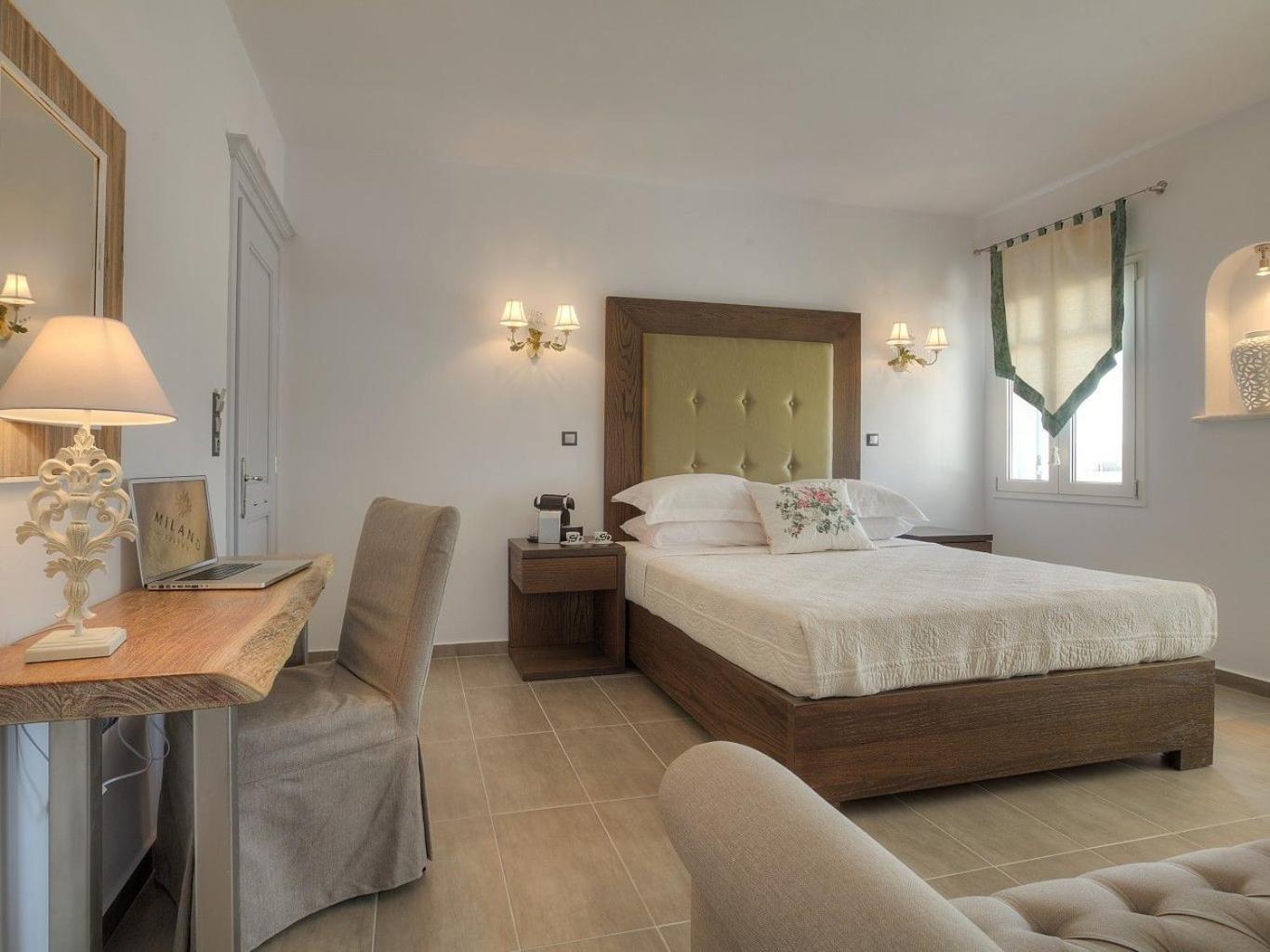 Miland Suites Adamantas  Exterior photo