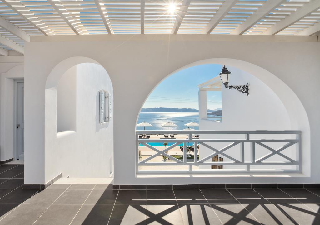 Miland Suites Adamantas  Exterior photo