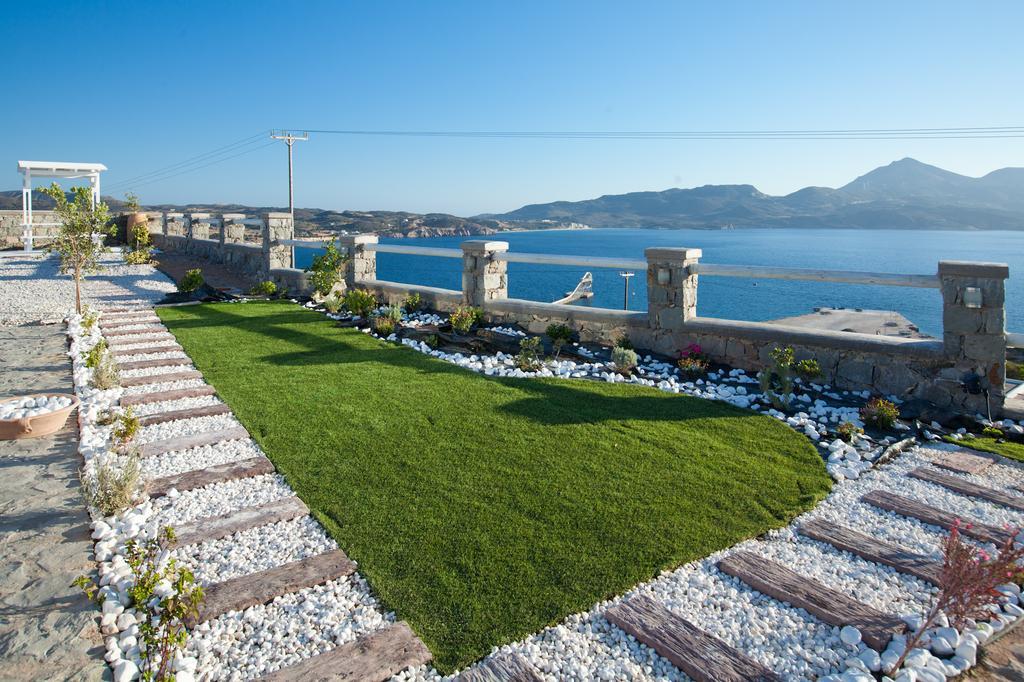 Miland Suites Adamantas  Exterior photo